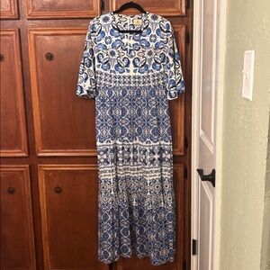 Tuckernuck Blue and White Floral Dress